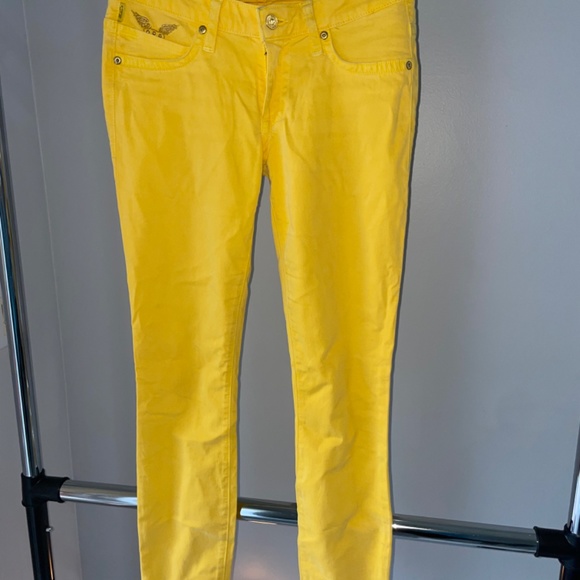 Yellow Robins Jean 27 - Picture 2 of 5